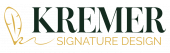Logo von Kremer Signature Design mit dem "K" als Schreibfeder und dem Schriftzug "Kremer" in groß und dunkelgrün und darunter "Signature Design" in kleiner und gelb | Kremer Signature Design