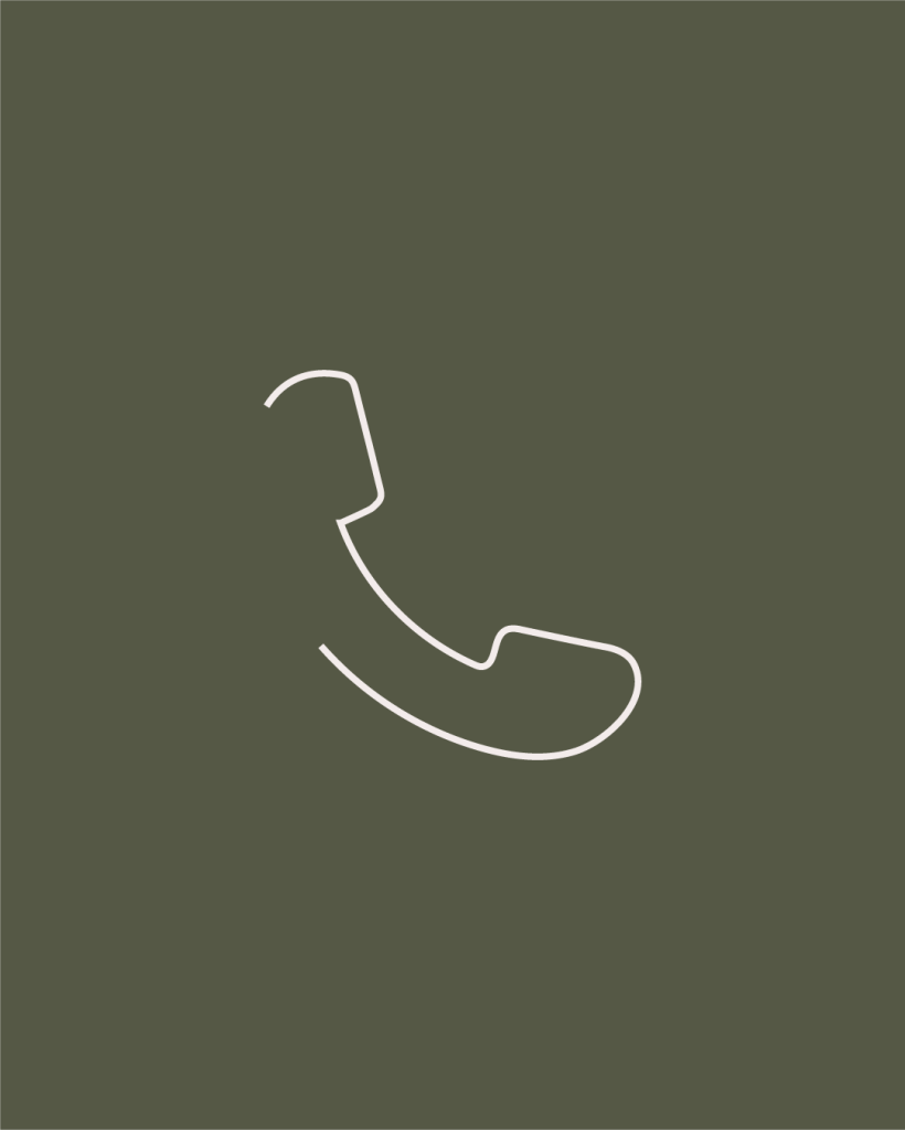 Icon-Darstellung auf grünem Hintergrund darauf ein Telefon mit einer geöffneten Seite als Gestaltungsmerkmal. | Kremer Signature Design